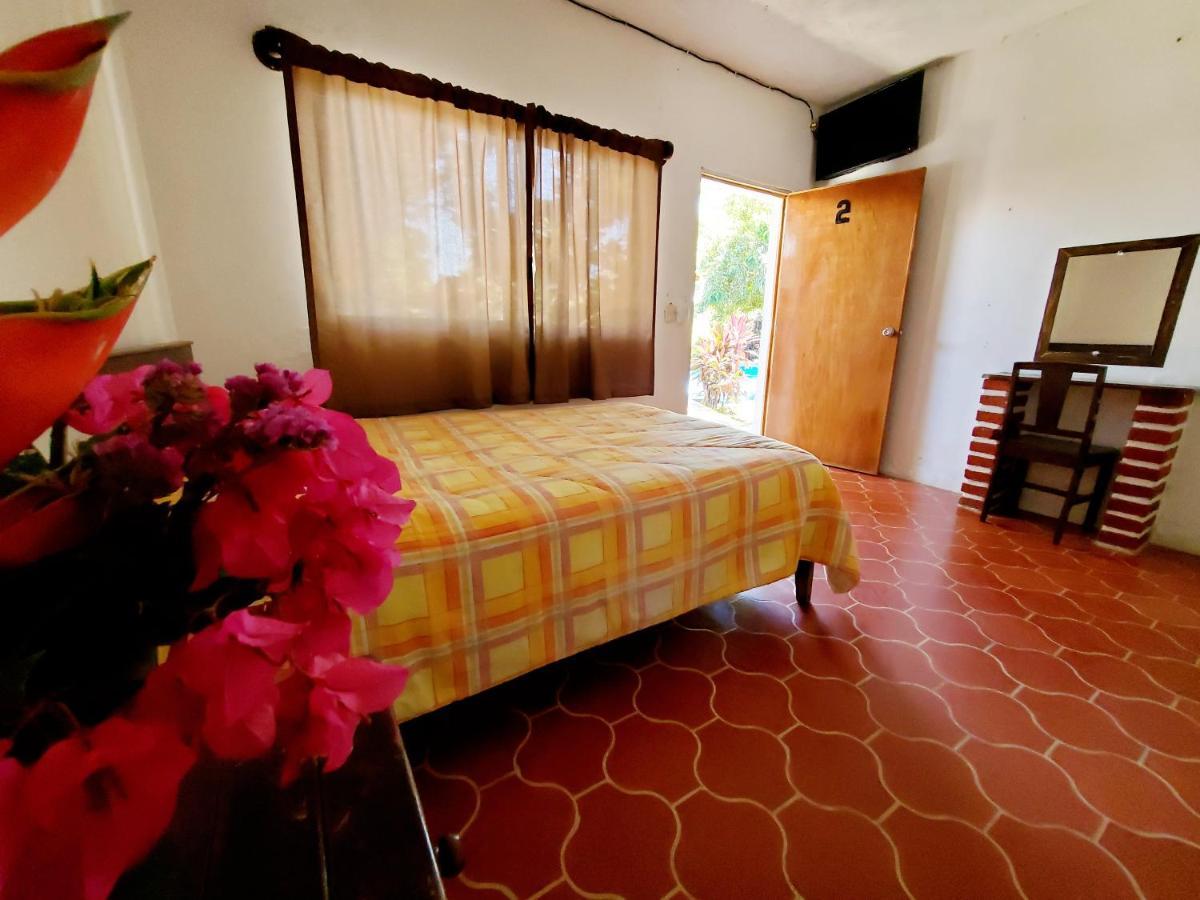 Hotel Oasis Melaque San Patricio Melaque Kültér fotó